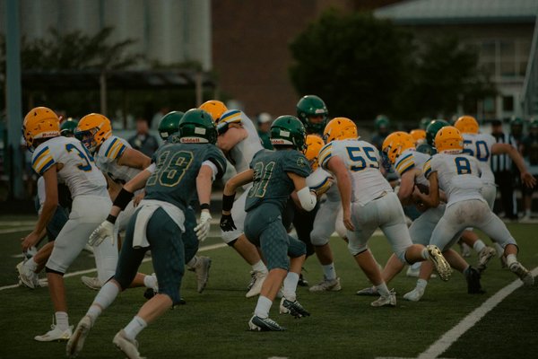 How Can Today's UK Women Rediscover Vintage Fashion?